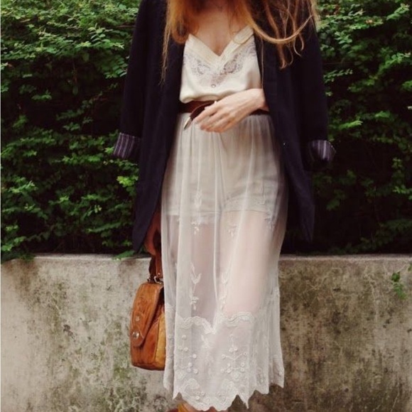 Vintage Shadowline Women’s Slip Dress Nightgown Lace Trim Size 42 Made in USA - Picture 10 of 11